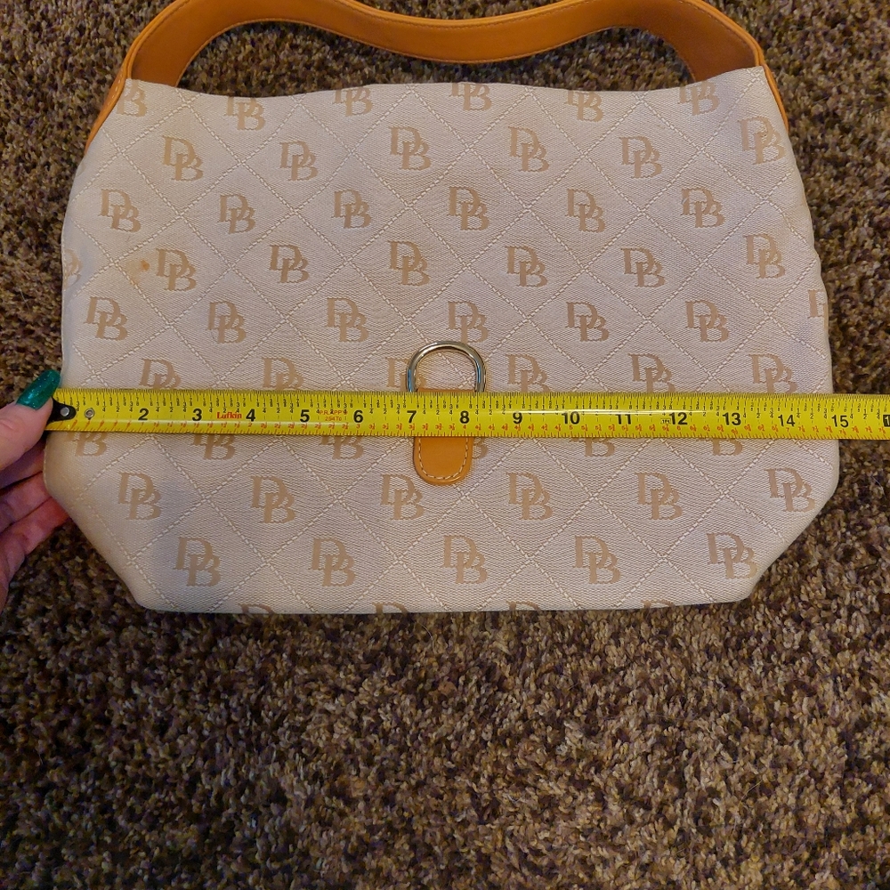 Dooney and bourke classic logo hobo bag - Picture 2 of 5